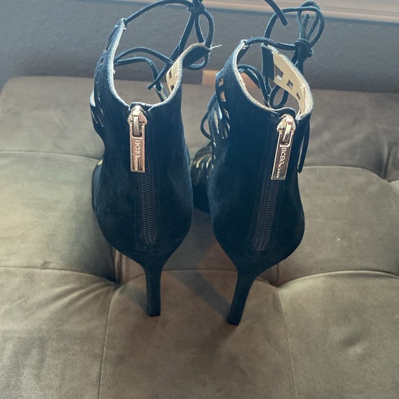 BCBG heels - Picture 3 of 3